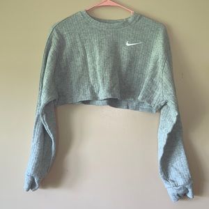 Nike Cropped Sweatshirt
